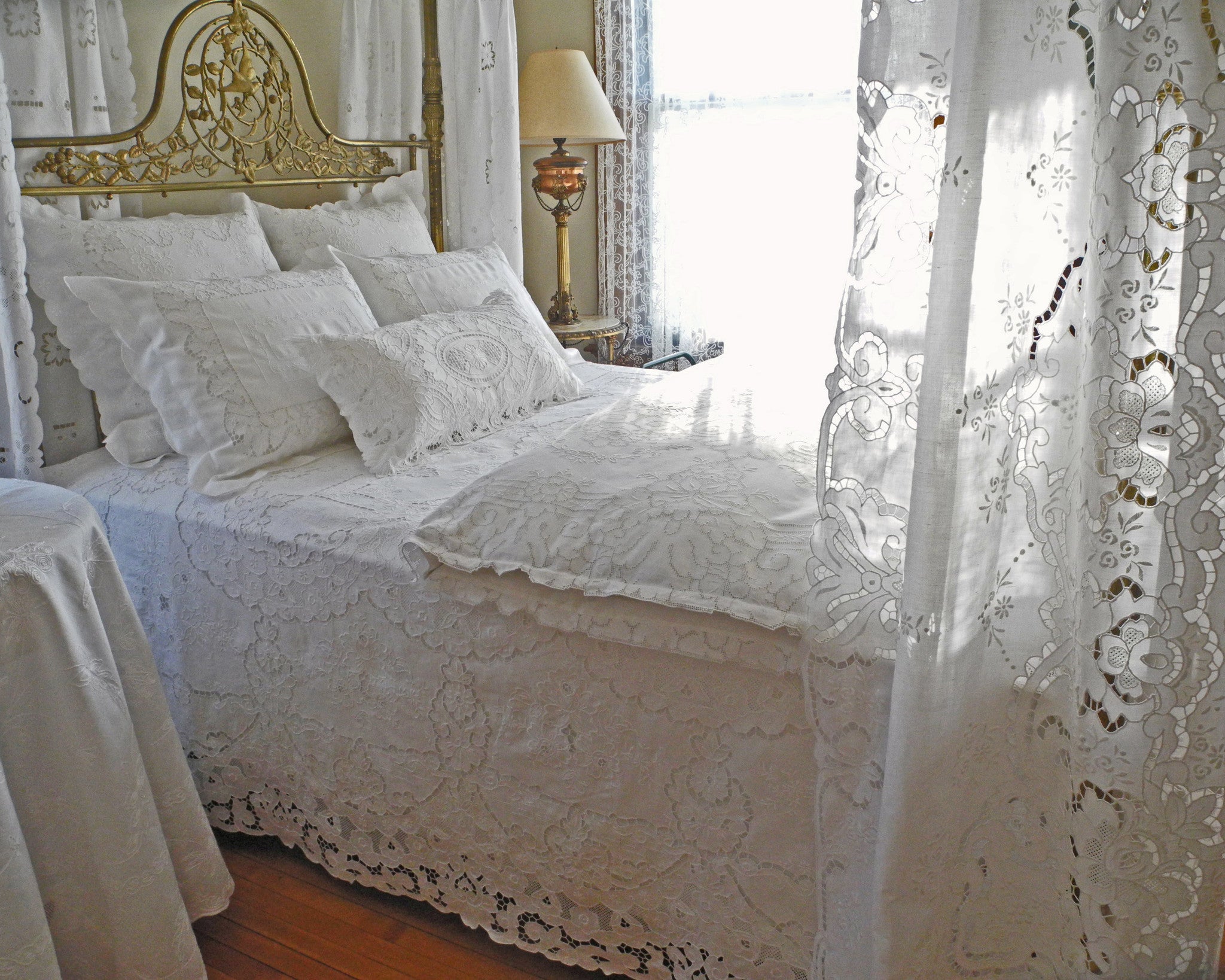 Creme de Lace Dust Ruffles - Luxury Bedding - Italian Bed Linens